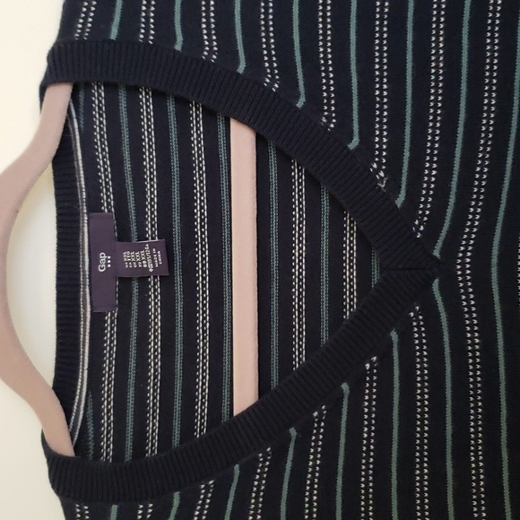 GAP Factory Men's V-Neck Navy Striped Long Sleeve Sweater - XXL - Picture 4 of 7